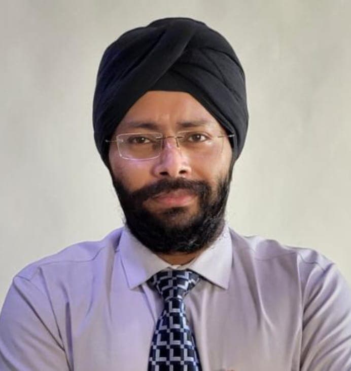 Dr. Harpreet Suri, healthcare professional at Dr Suri Healthcare